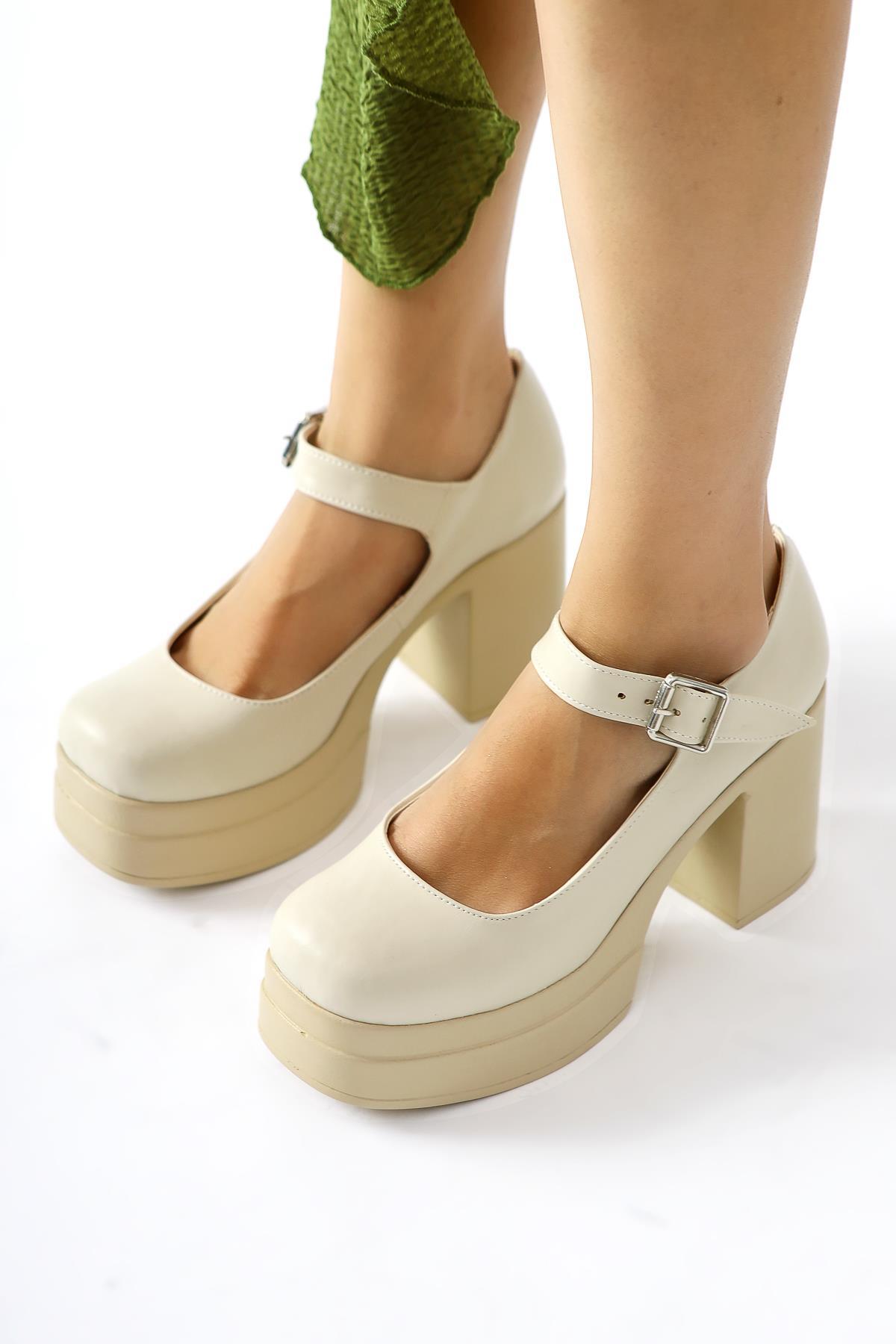 Adelin Beige Oval Toe Platform Daily Shoes