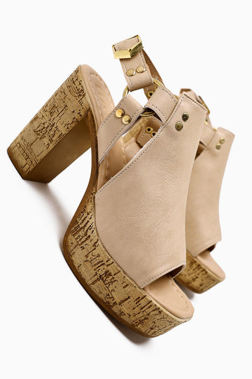 Hadel Nude Belted Platform High Heel Women's Sandal
