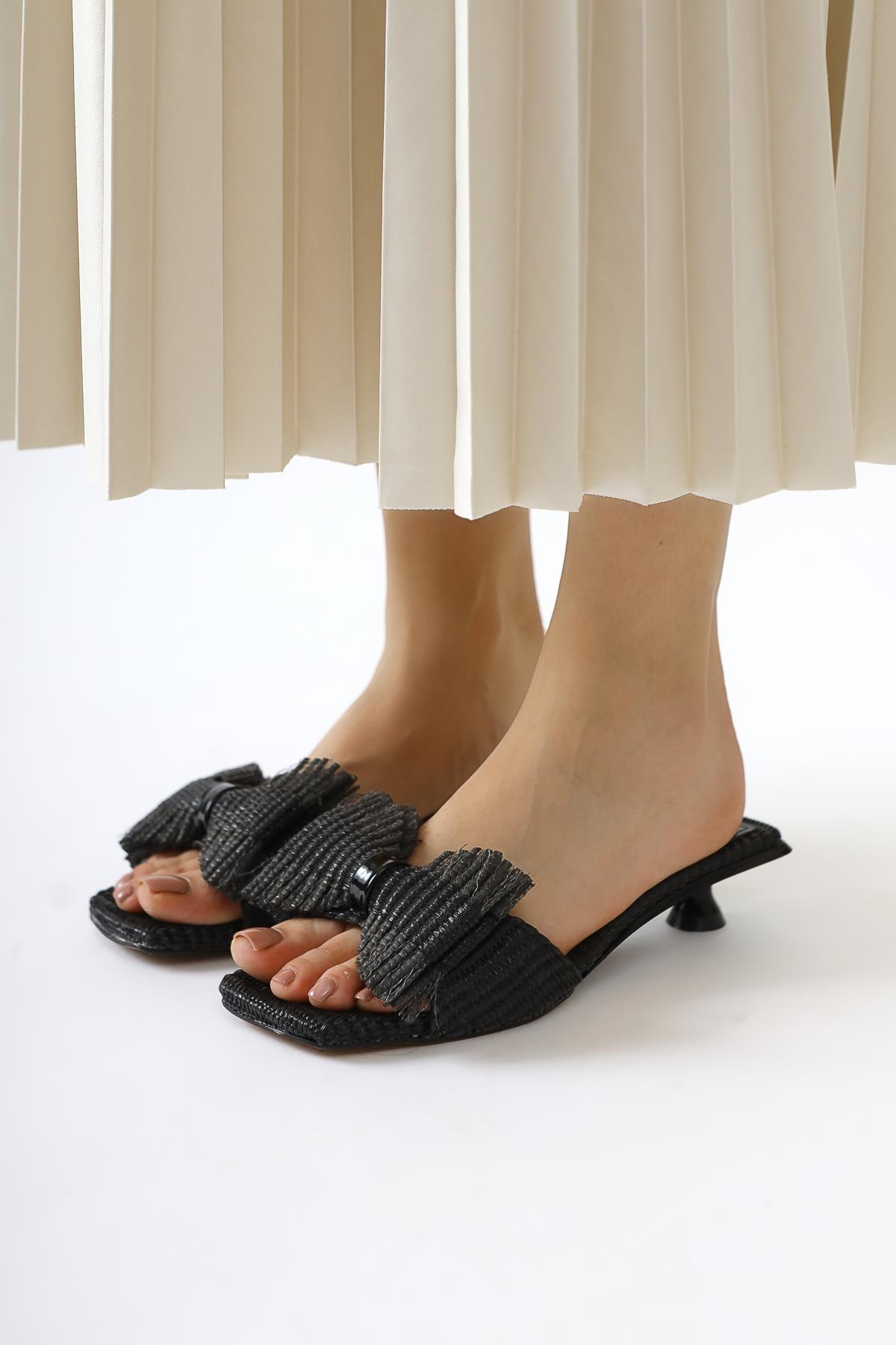 Tonka Black Straw Bow-Tied Low Heel Slippers