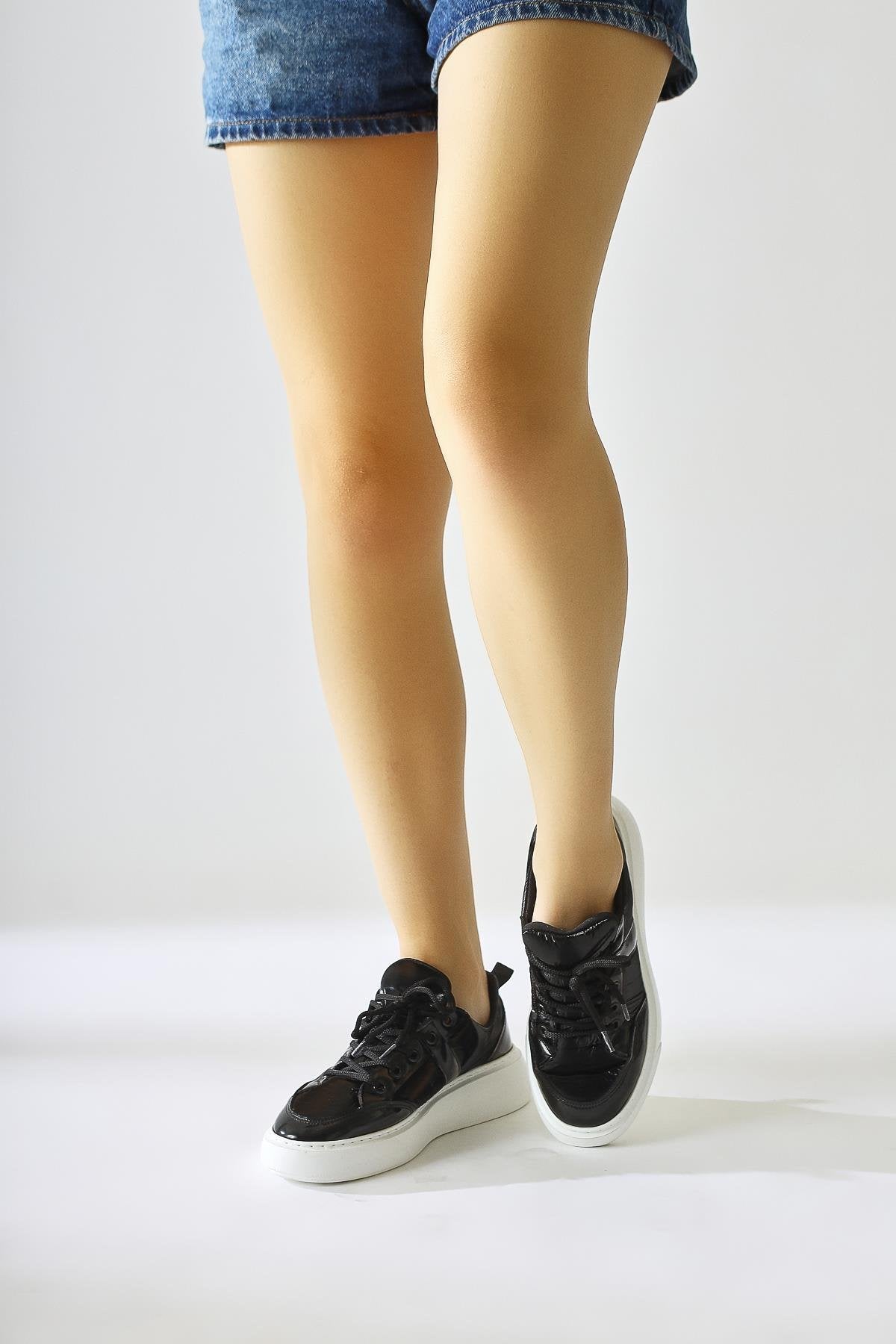 Jakleen Black Patent Leather Detailed Parachute Sneakers