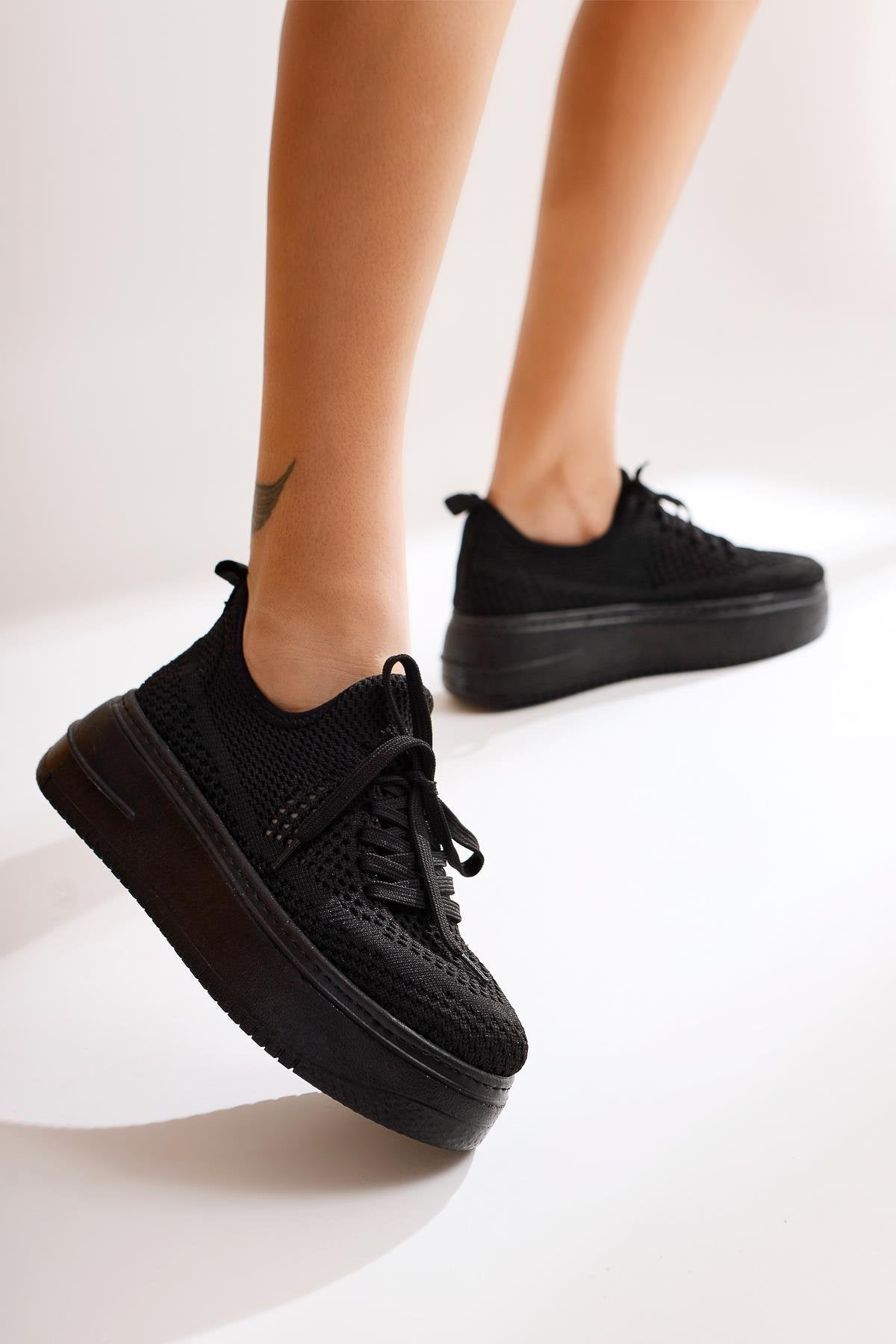 Benito Black Knit Stretch Thick-Sole Sneakers