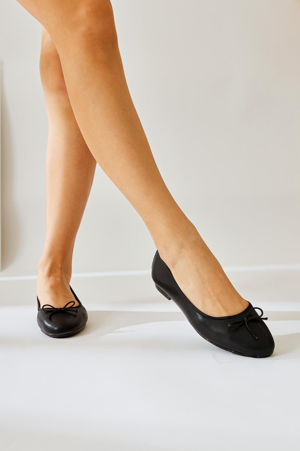 Marsha Black Bow-Detailed Ballet Flats