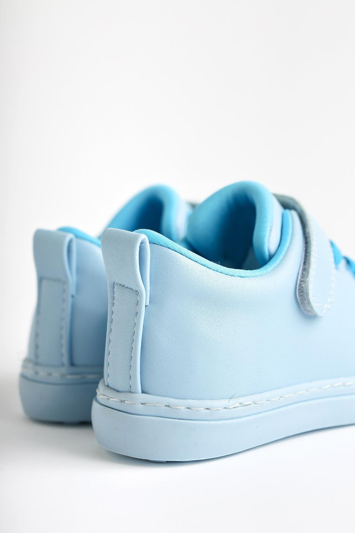 Daisy Blue Lace-Up Velcro Detail Baby Athletic Shoe