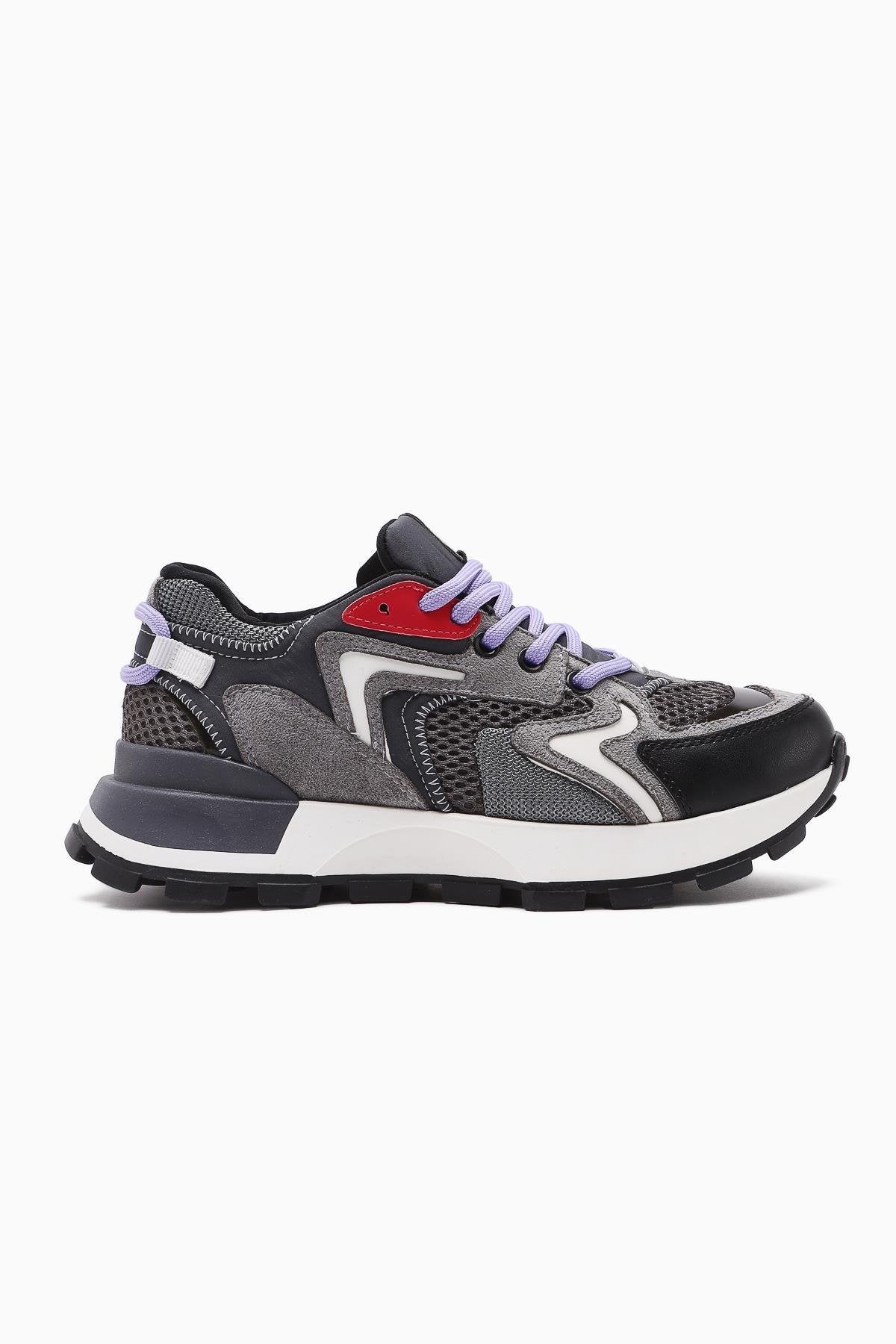 Onella – Charcoal Suede-Detail Lace-Up Sneaker (Women)