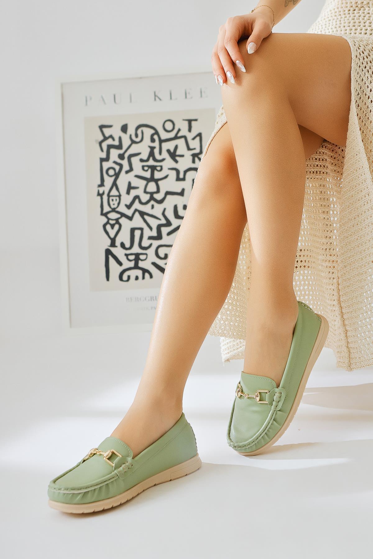 Tola – Green Buckle-Detail Casual Shoe (Women)