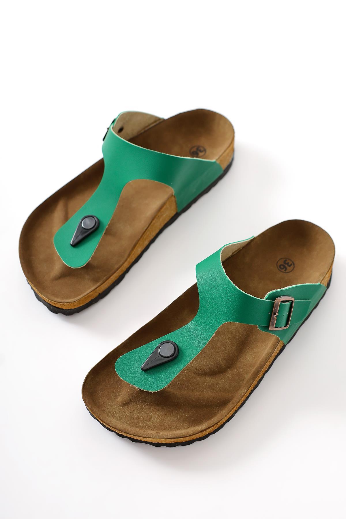 Risa – Green Buckle-Detail Toe-Post Slide (Women)