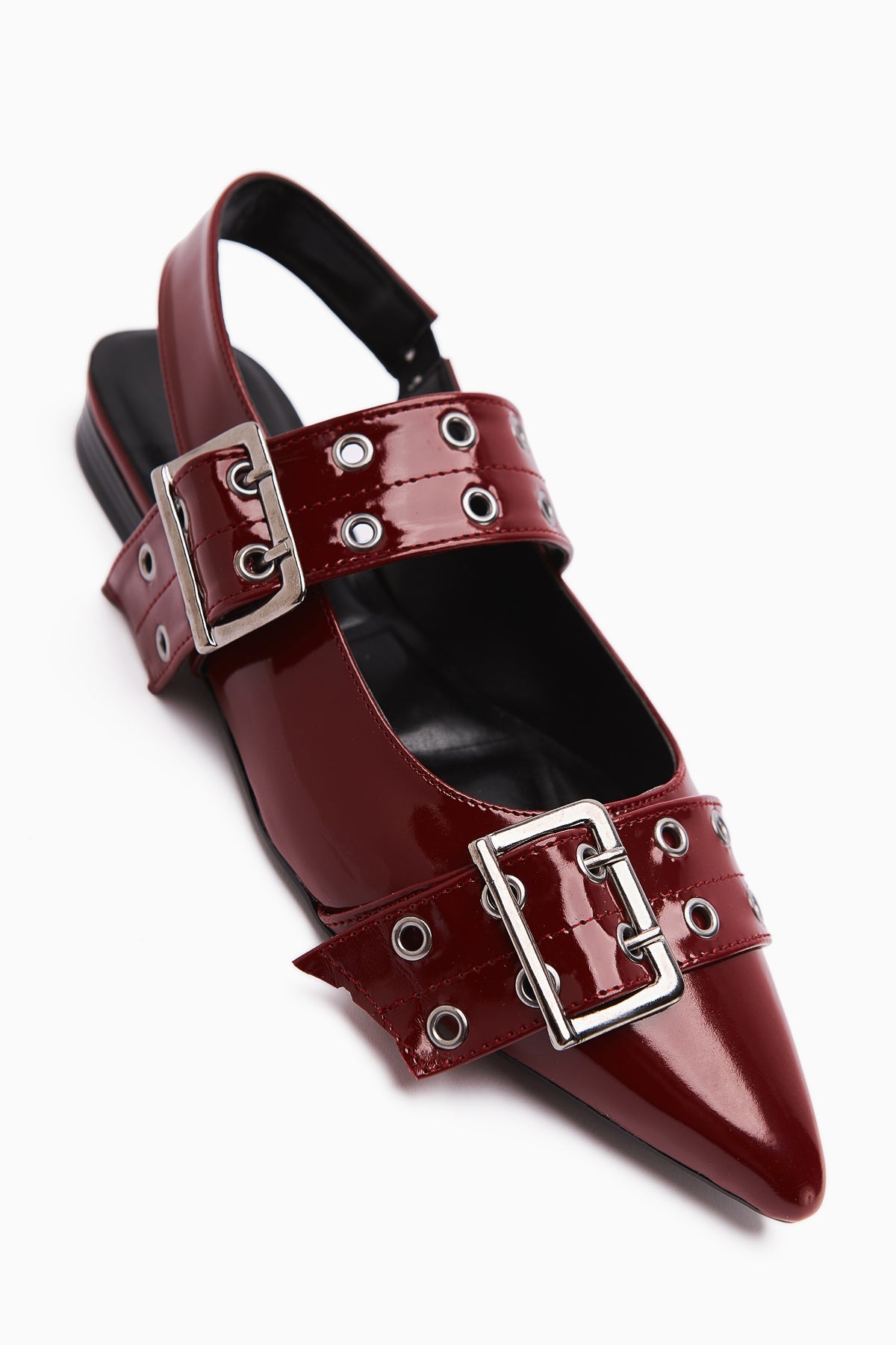 Davin Burgundy Patent Leather Sandals with Belt and Pointed Toe