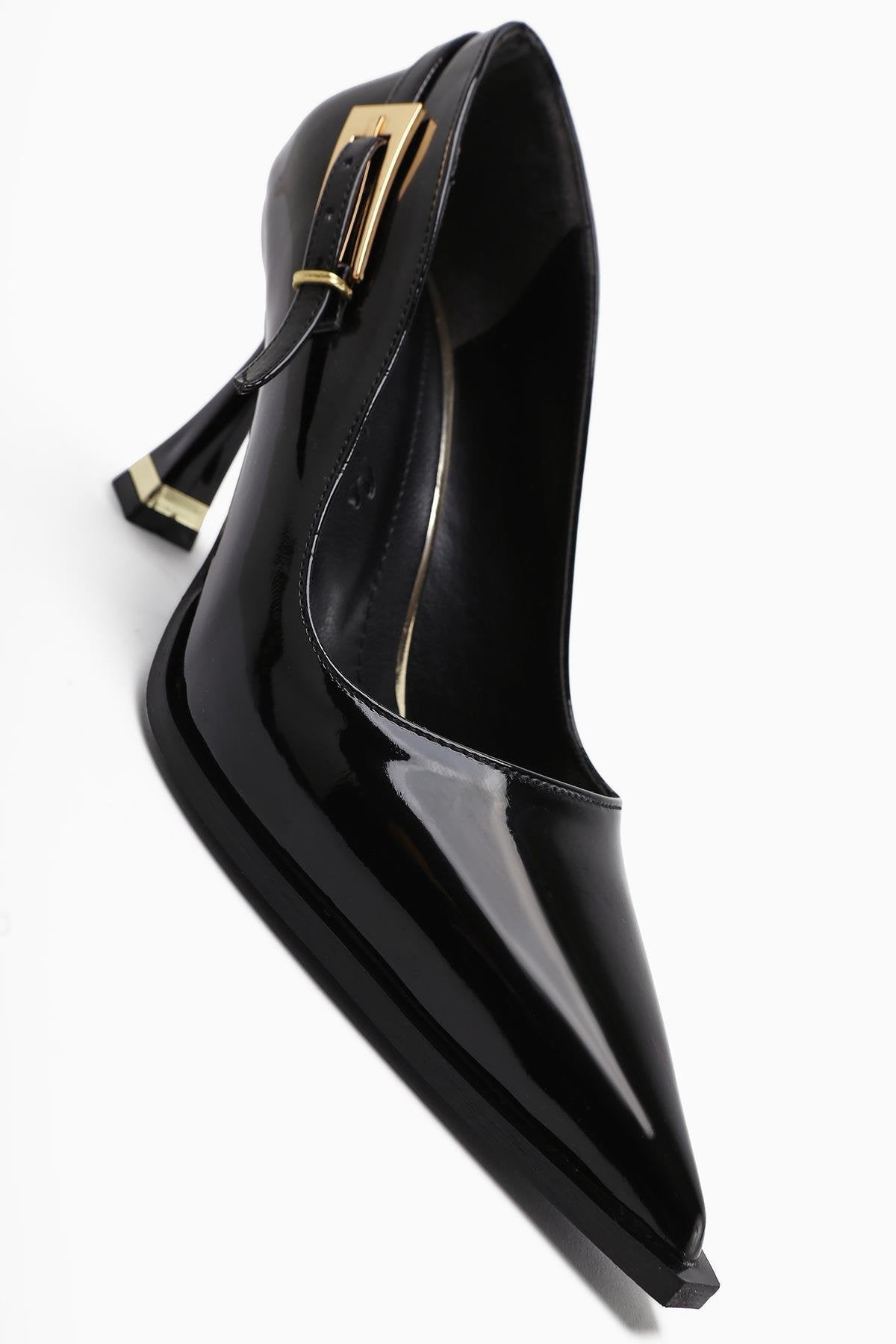 Mithra – Black Patent Vegan Material Pointed-Toe Buckle-Detail Heeled Shoe (Women)