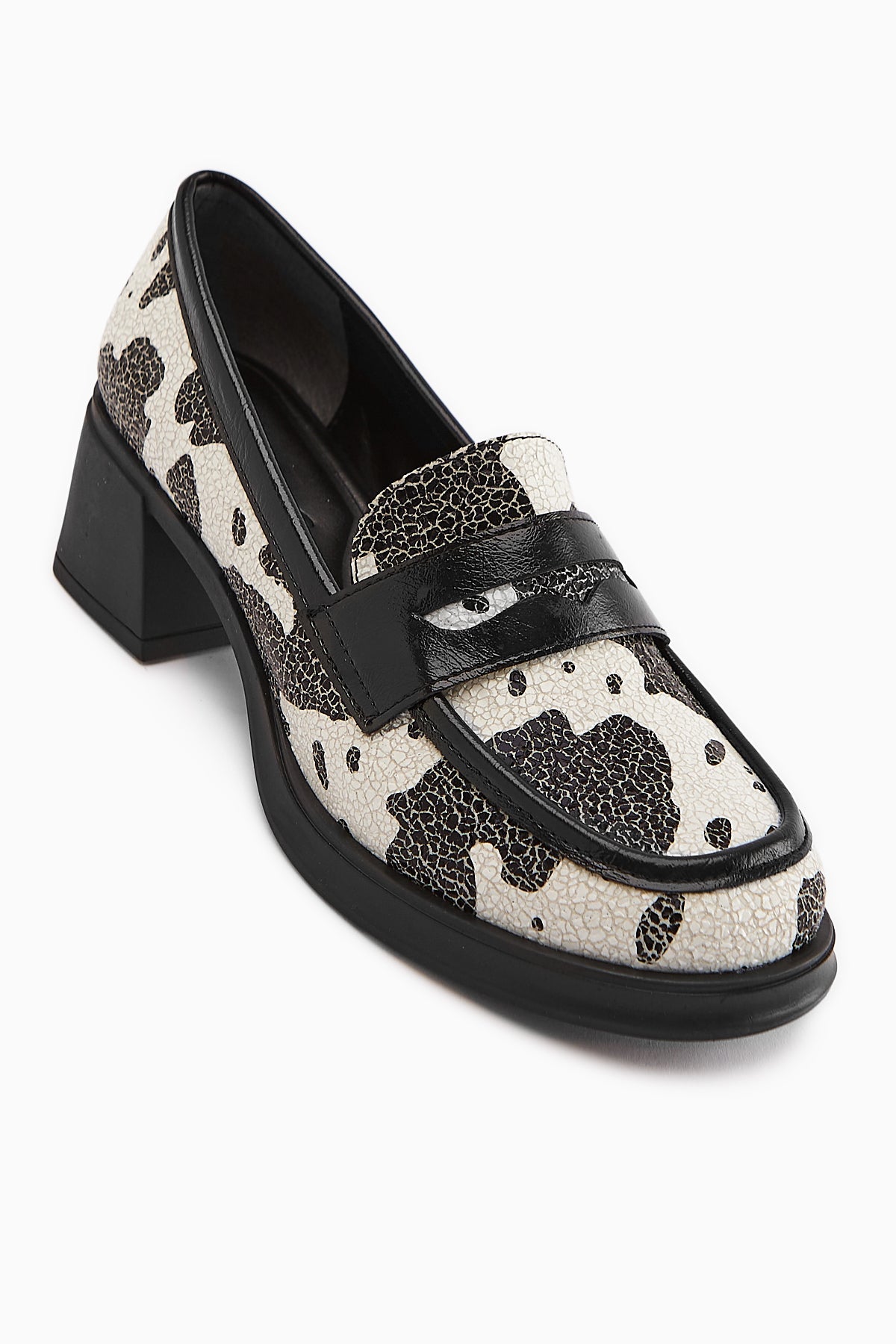 Keyla Black and White Monochrome Patterned Women's Loafer