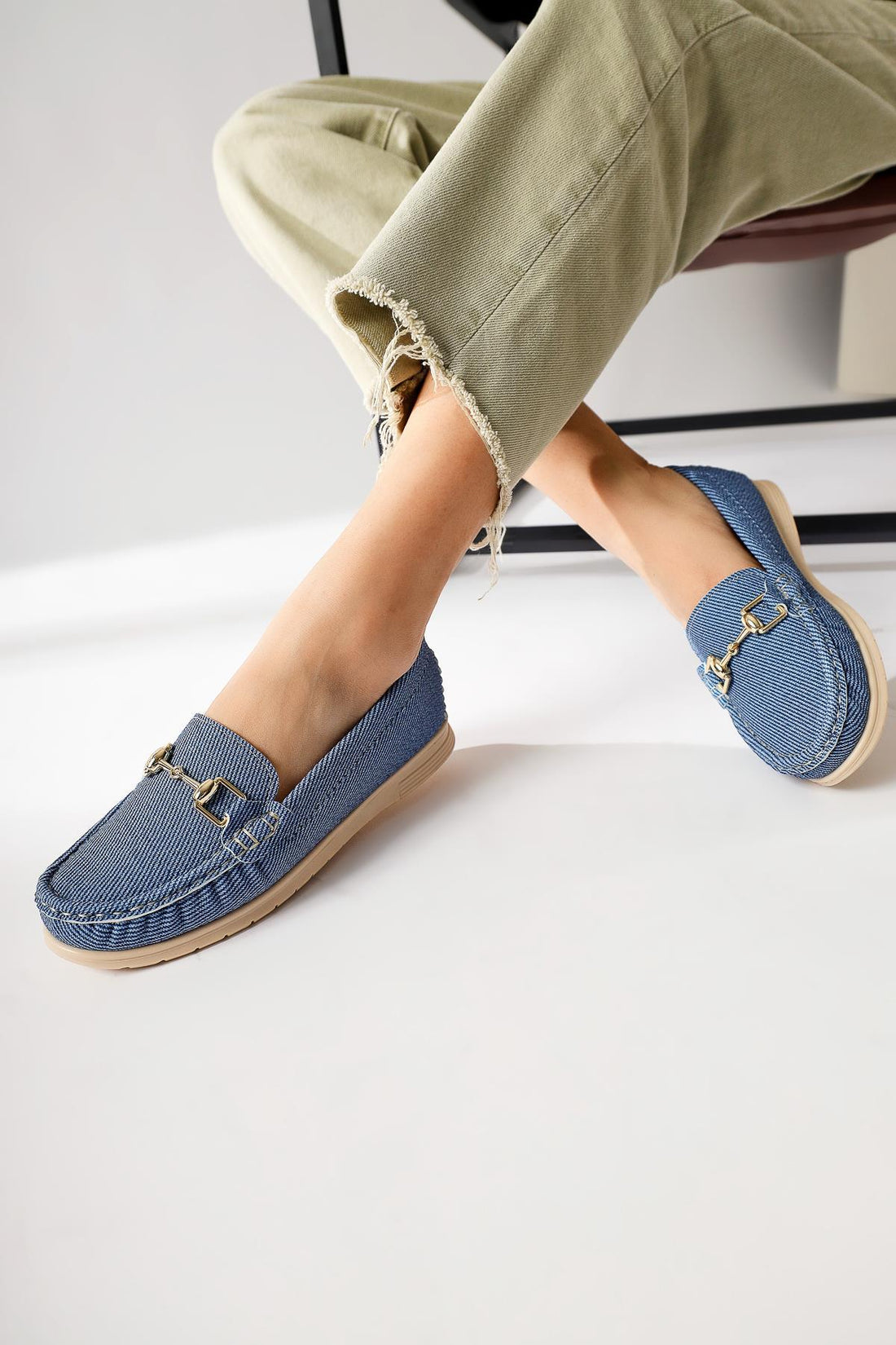 Tola Denim Blue Buckle-Detailed Casual Shoes