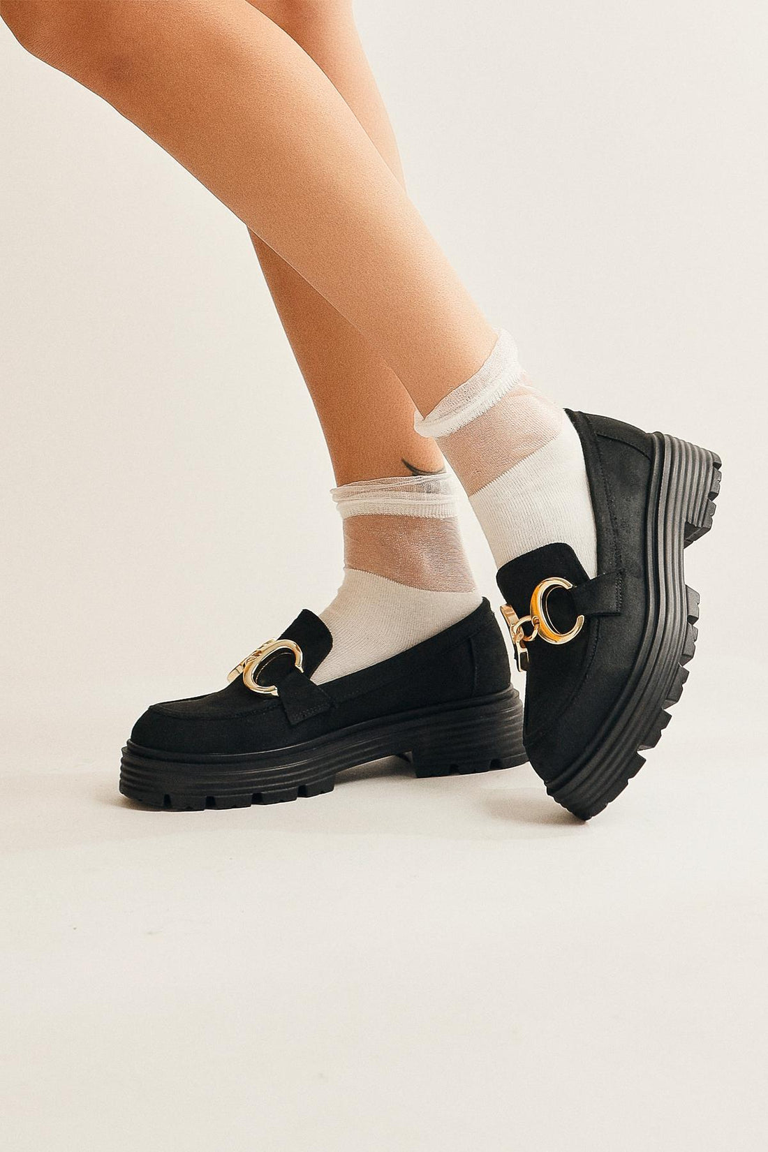 Renia – Black Suede Buckle-Detail Oxford Shoe (Women)