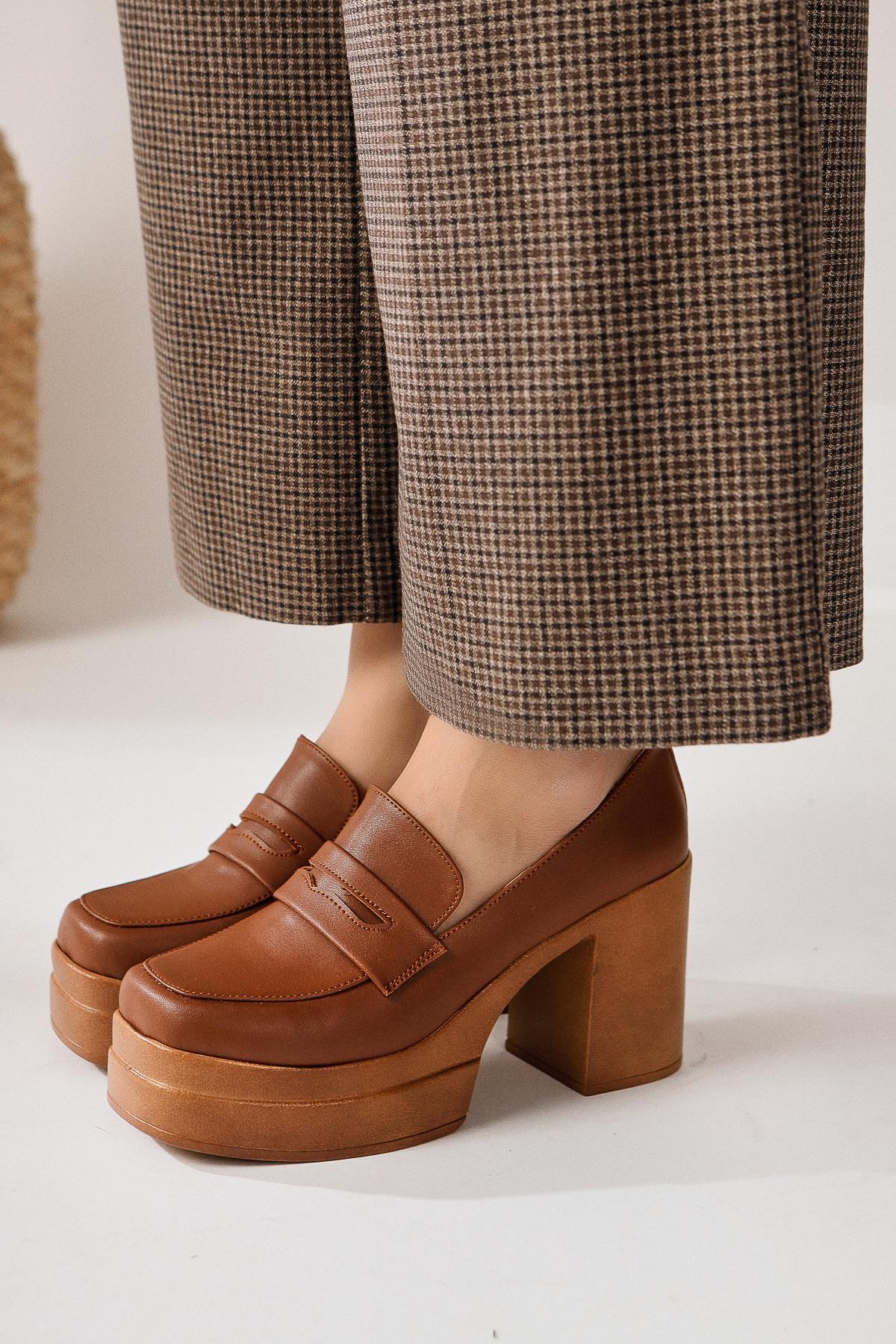 Candace Brown Platform Heeled Women's Shoe