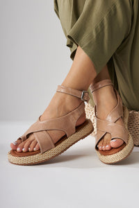 Kani Women's Thong Sandal in Nude