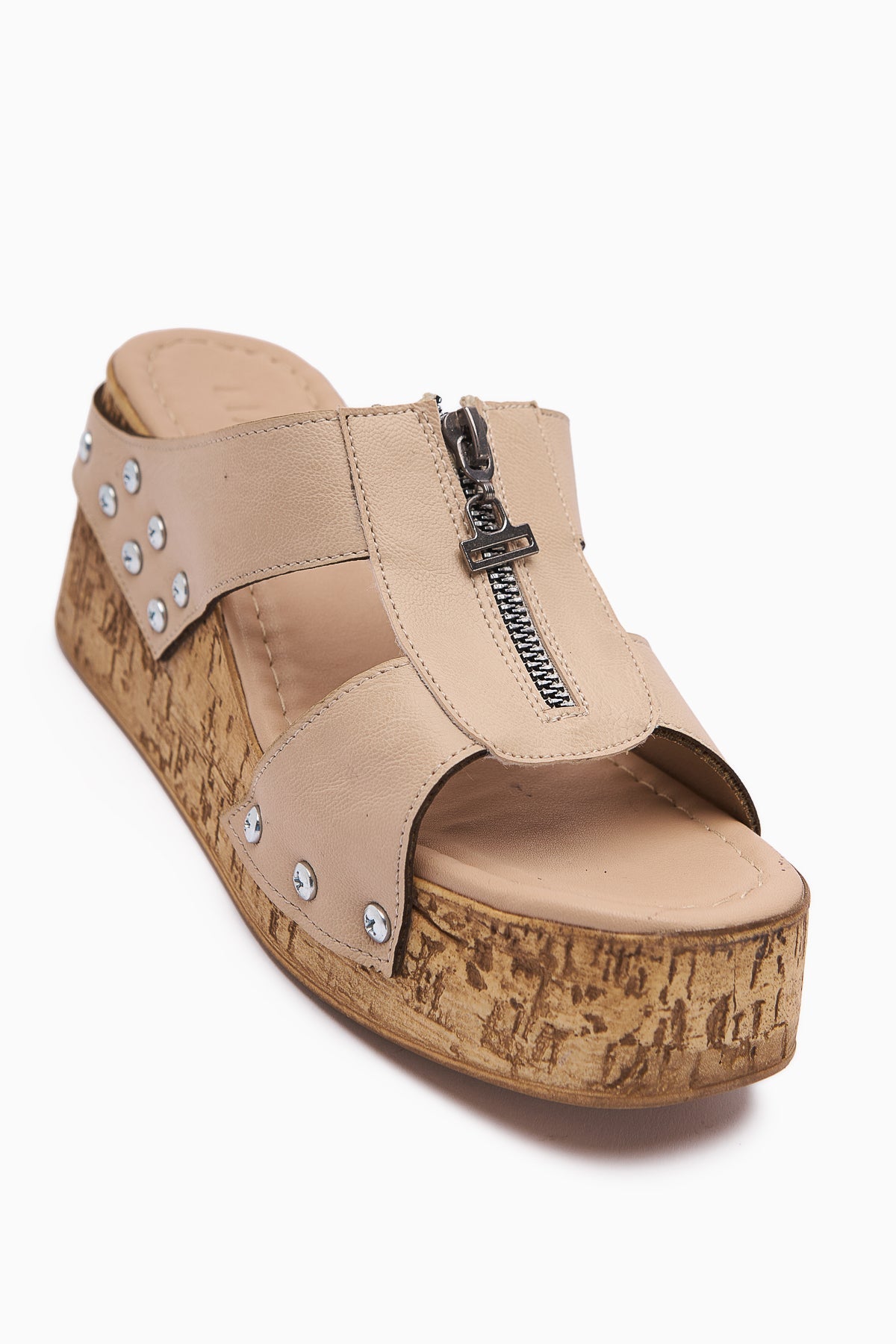 Goldis Women's Beige Slippers with Screw Detail