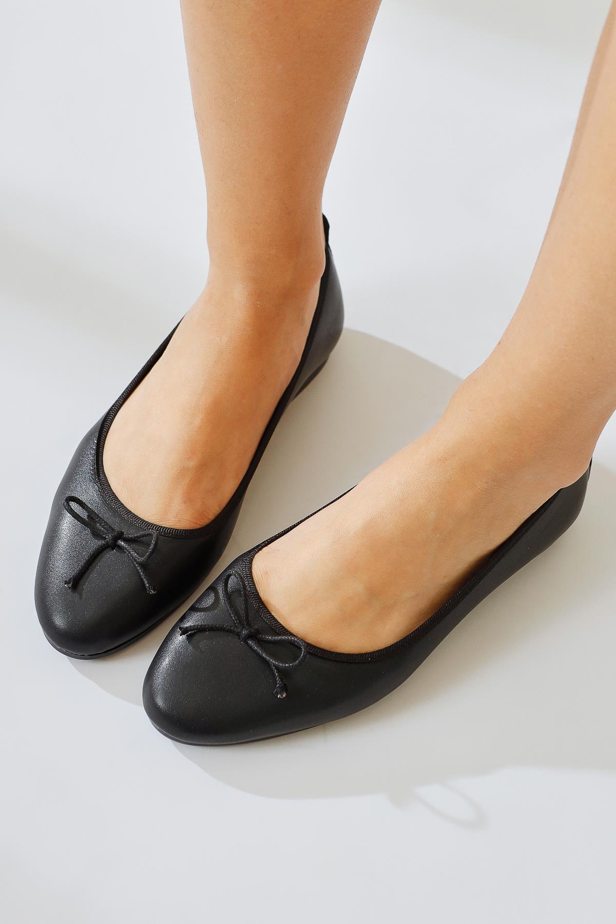 Marsha Black Bow-Detailed Ballet Flats