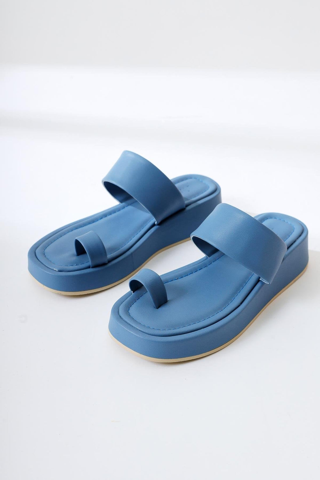 Deeman Blue Thick-Sole Flip Flops
