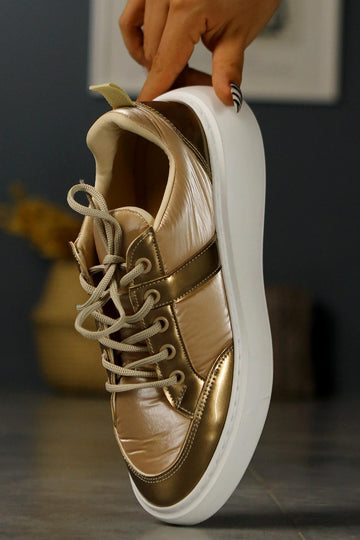 Jakleen Gold Patent Leather Detailed Parachute Sneakers