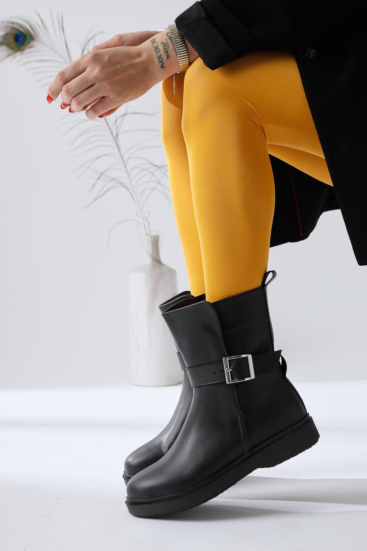 Behnoush Black Oval Toe Buckle Detailed Boots