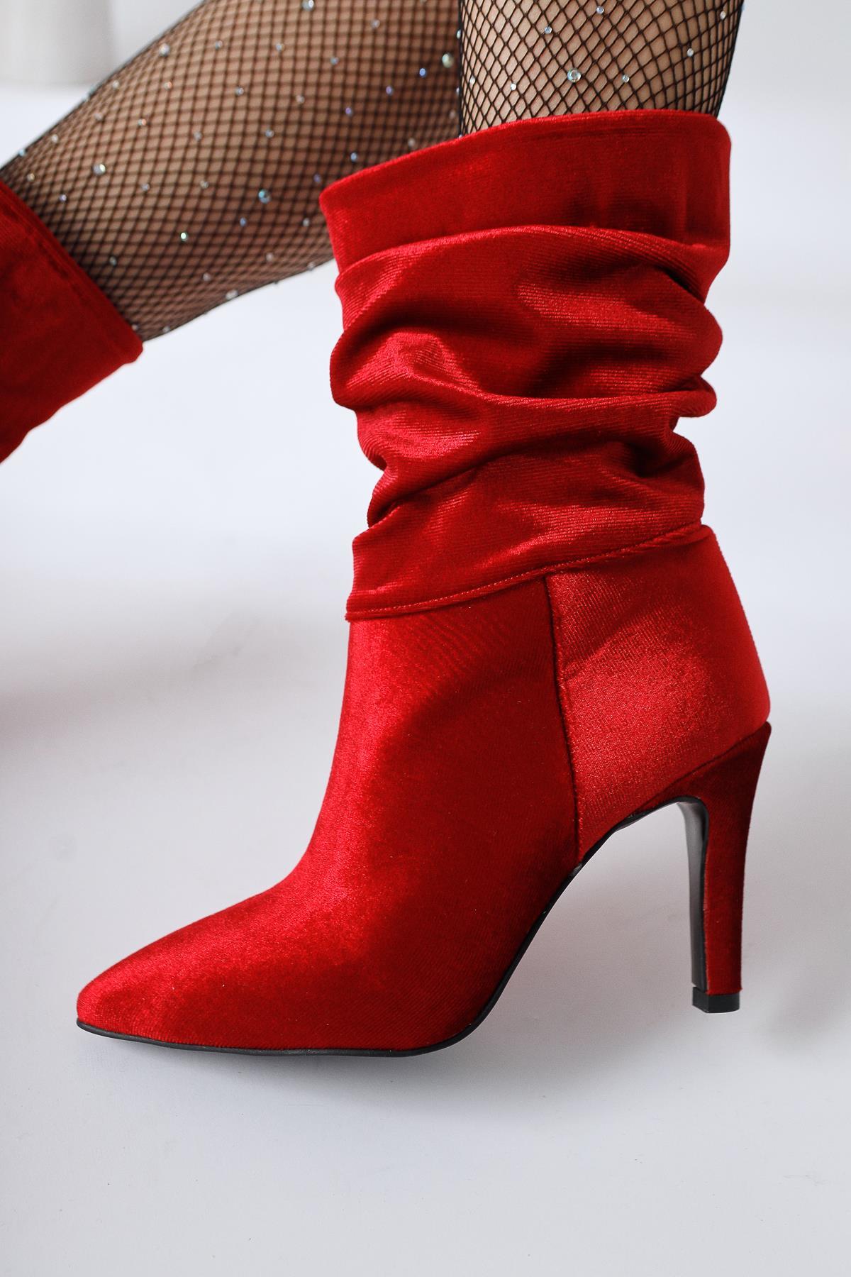 Wilma – Red Velvet Gusseted Slim Heel Boot (Women)