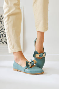 Joselin Turquoise Crinkled Patent Bow Accessorized Flat