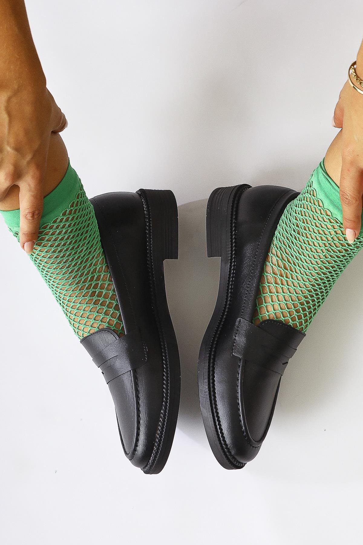 Amelina Black Everyday Shoes