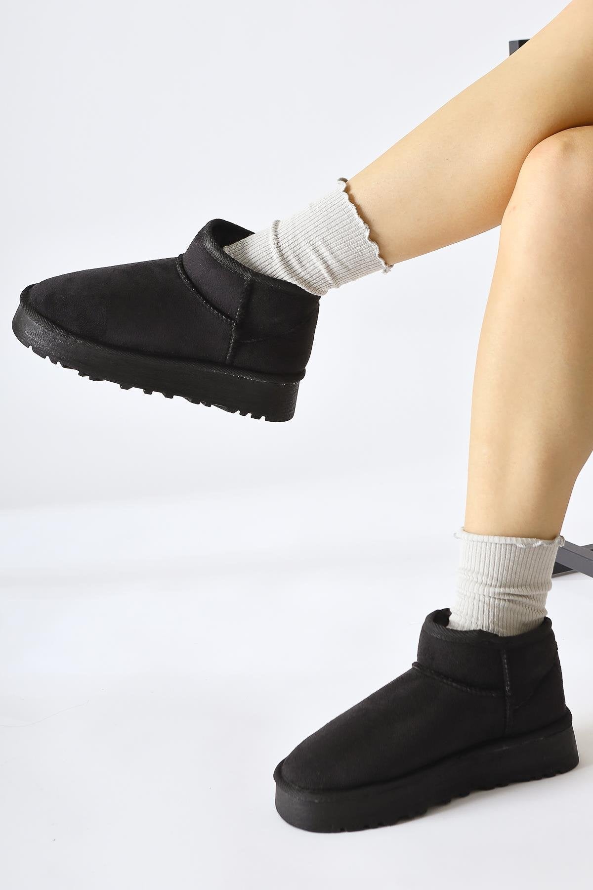 Lilly-Anne – Black Suede Fur-Lined Short Boot (Women)