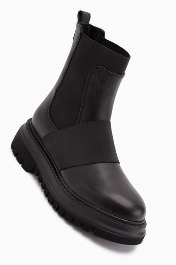 Millena Black Suede Elastic Belt Detailed Women’s Boots