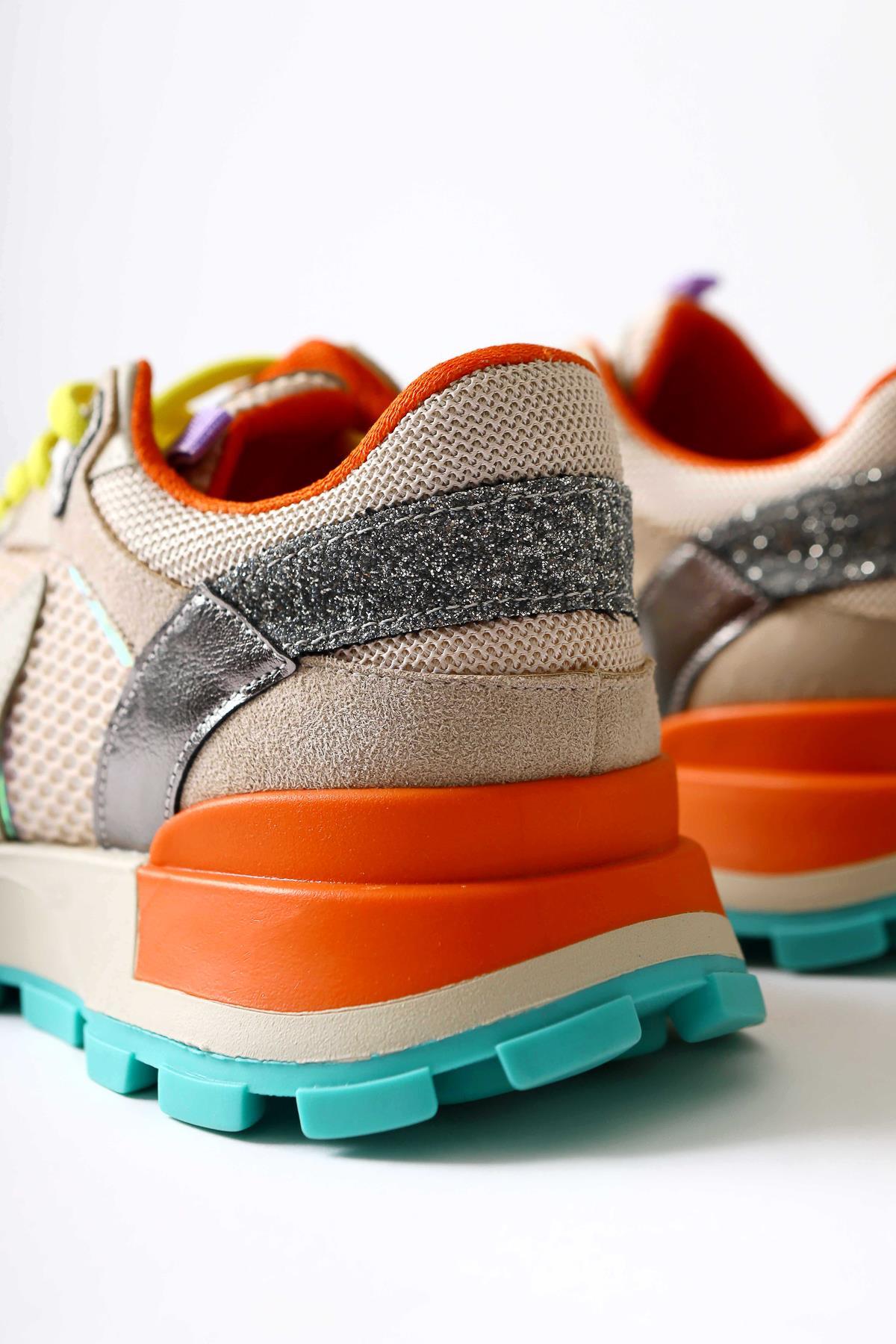 Moe Beige Lace-Up Sneakers with Mesh Detail