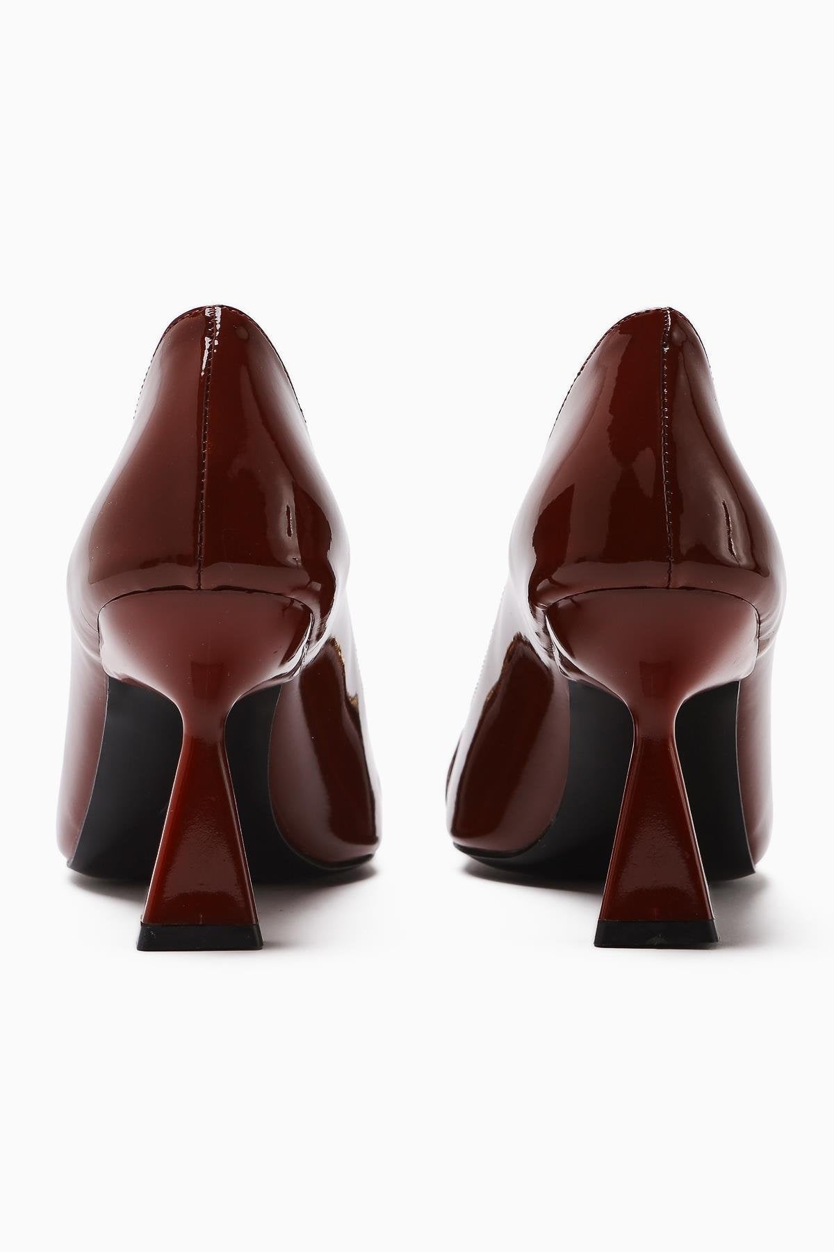 Ania Maroon Patent Leather Pointed Toe Heels with Jewel Buckle Detail