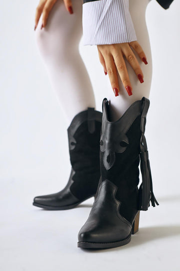 Pandorak – Black Suede-Detail Tassel Pointed-Toe Western Boot (Women)