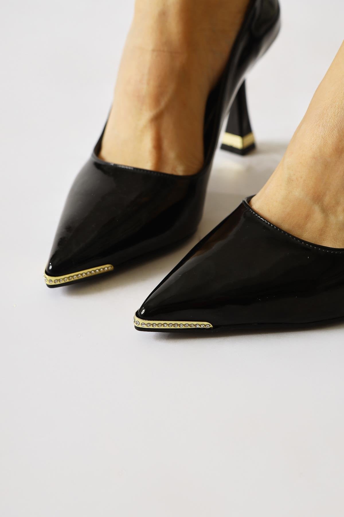 Sydney Black Patent Stone Detailed Women’s Heeled Shoes