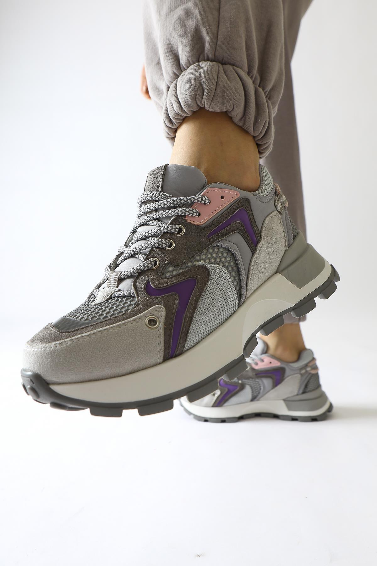 Onella Grey Suede Detailed Lace-up Sneakers