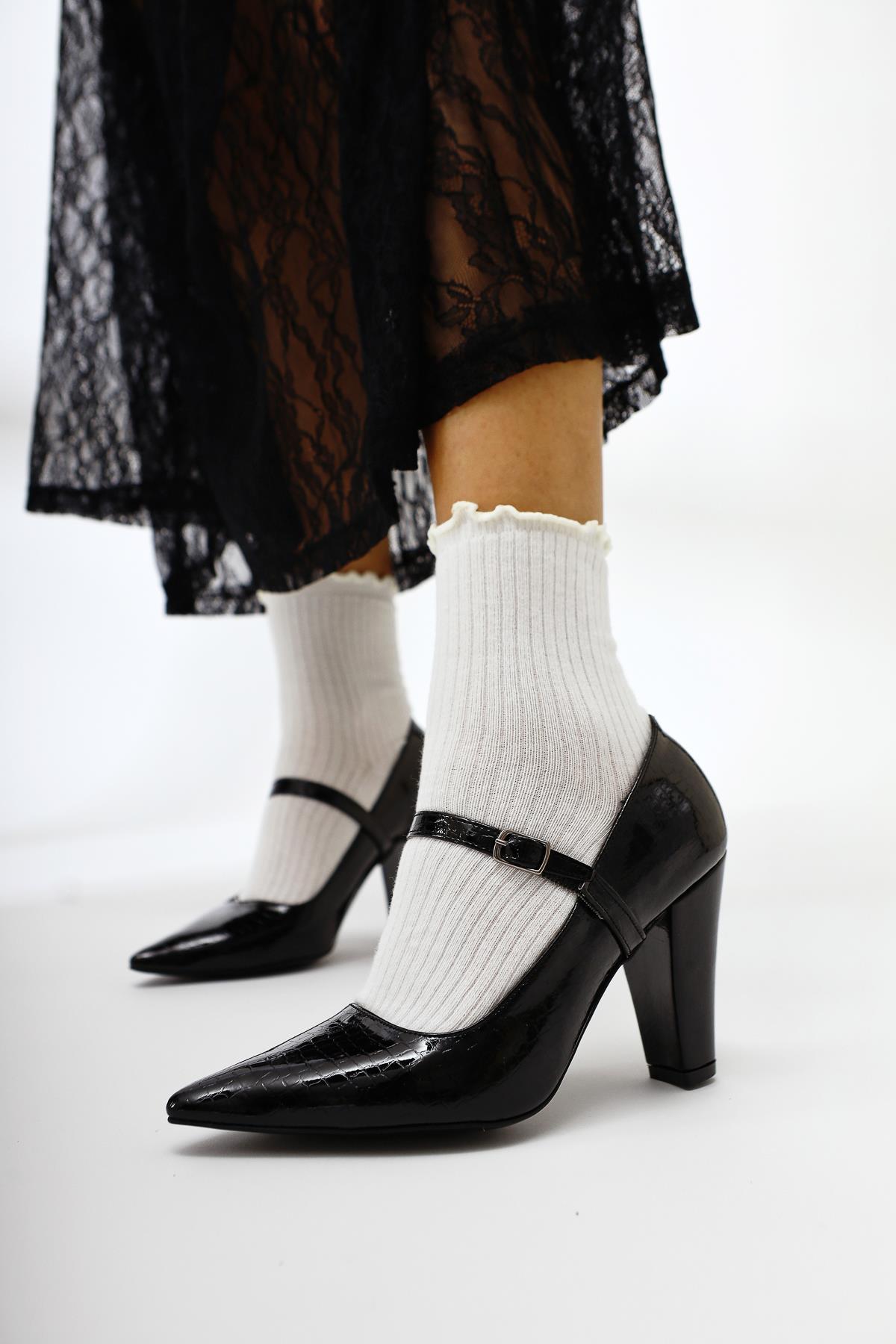 Beate Black Crocodile Leather Print Pointed Toe Heeled Shoes Women’s