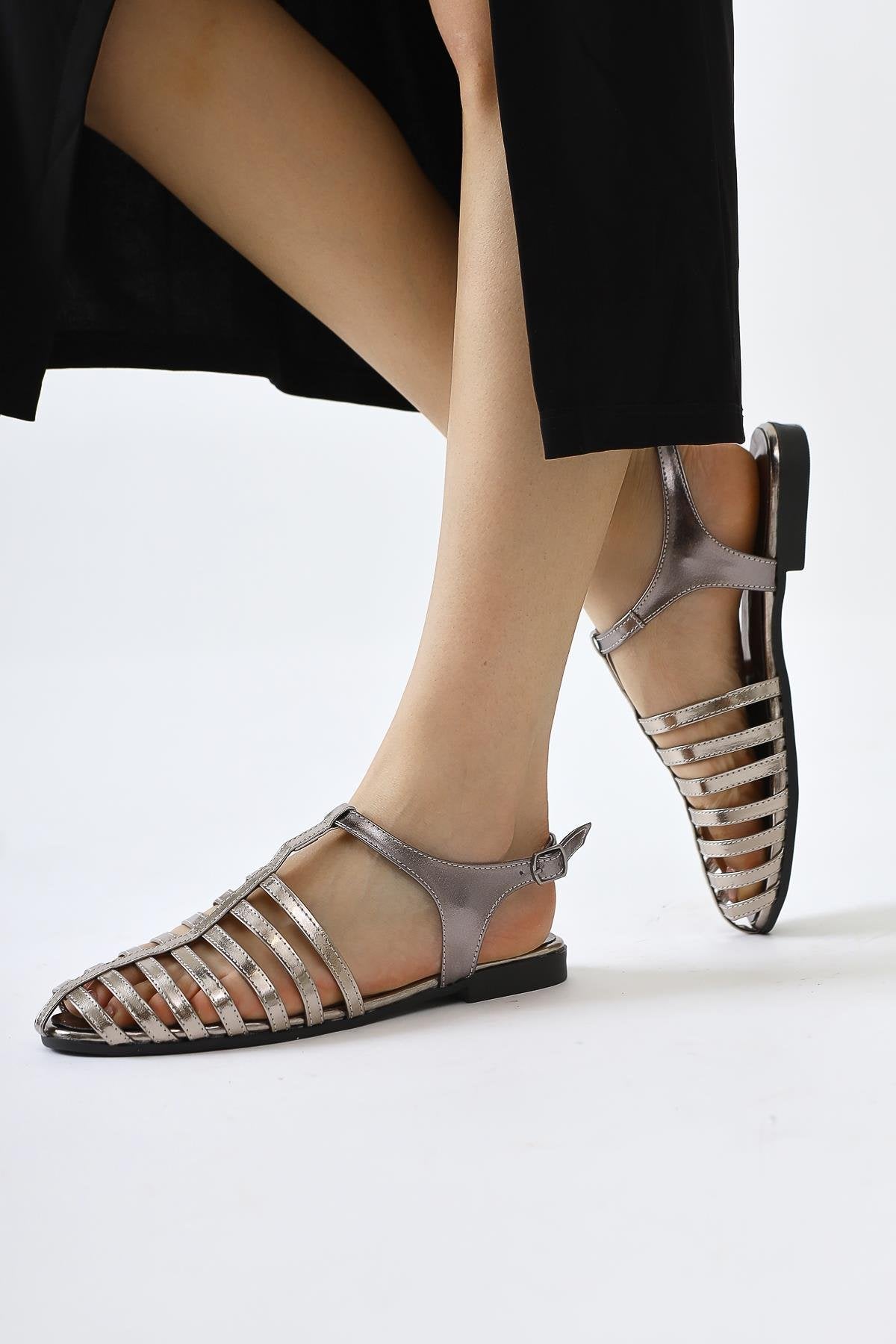 Zafu Platinum Patent Leather Thin Strap Flat Sandals