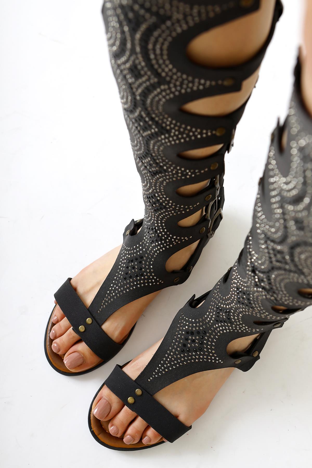 Medusa Genuine Leather Black Stone Detailed Knee-High Gladiator Sandals