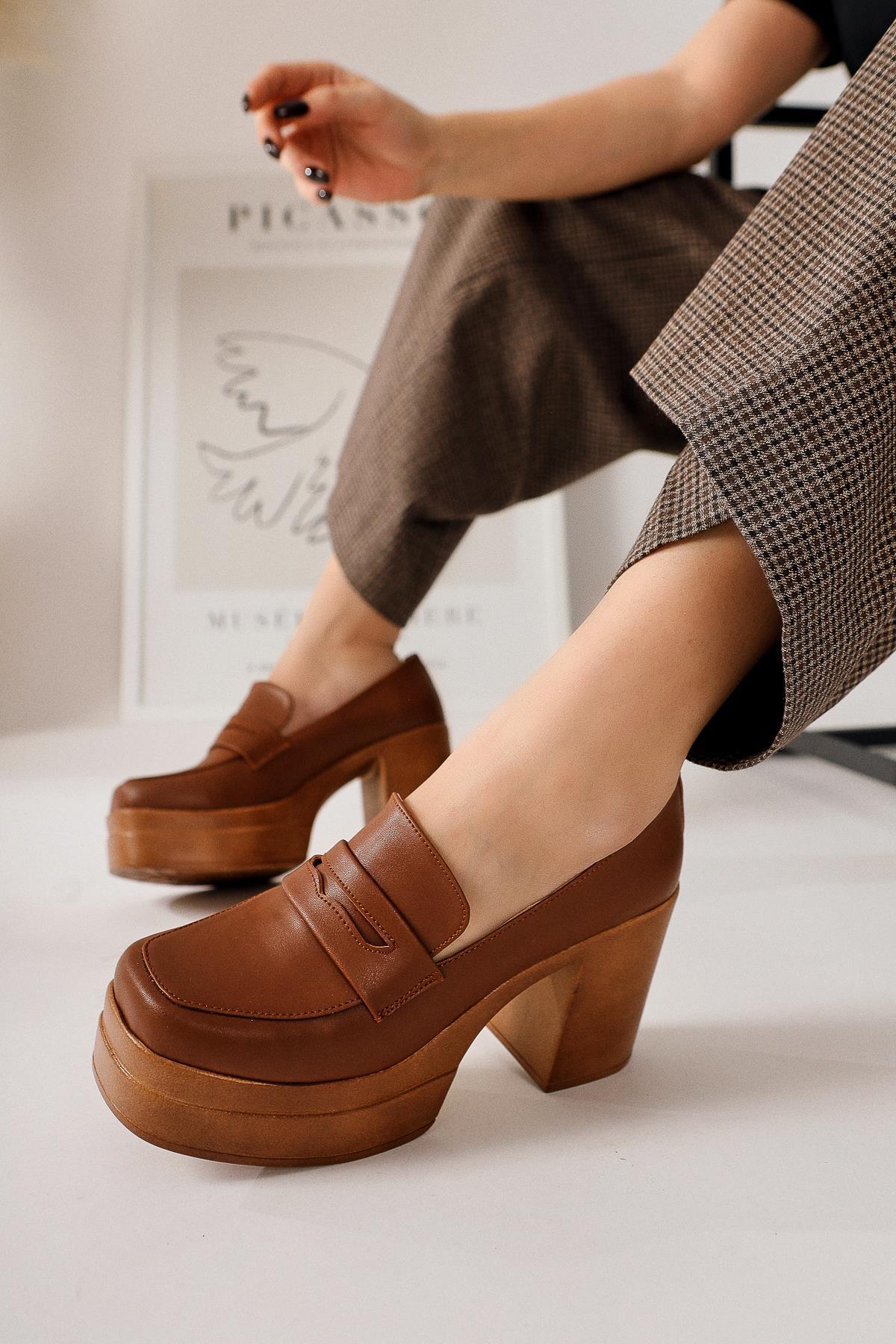 Candace Brown Platform Heeled Women's Shoe