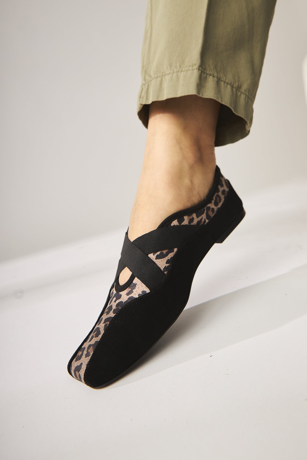 Erma Genuine Leather Black Ballerina Model Women's Flat Shoes