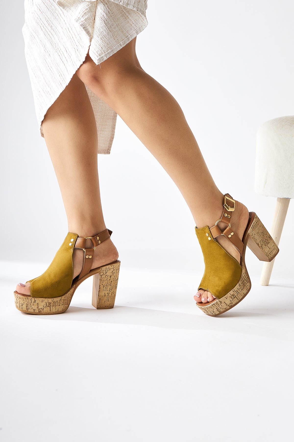 Hadel Green Suede Belted Platform Heel Women's Sandals