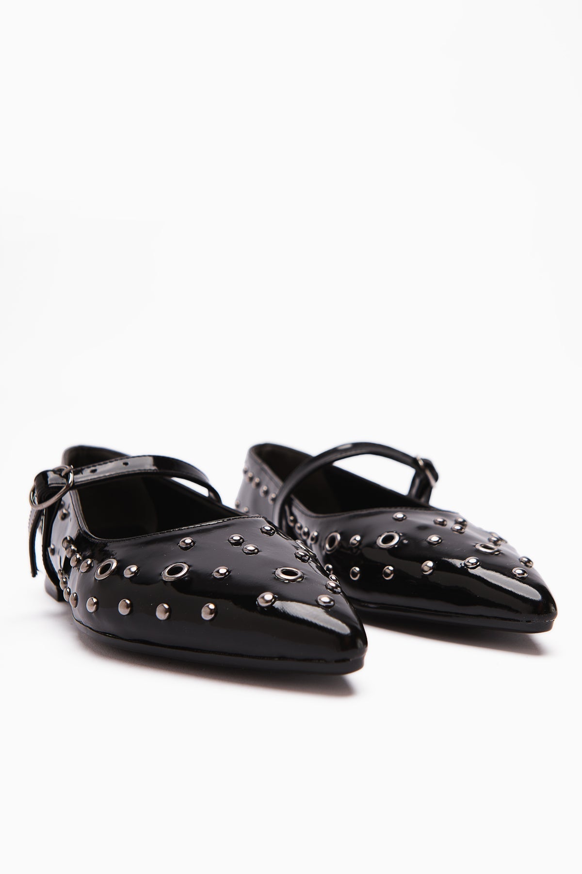 Ninna Black Patent Pointed Toe Women's Ballet Flat