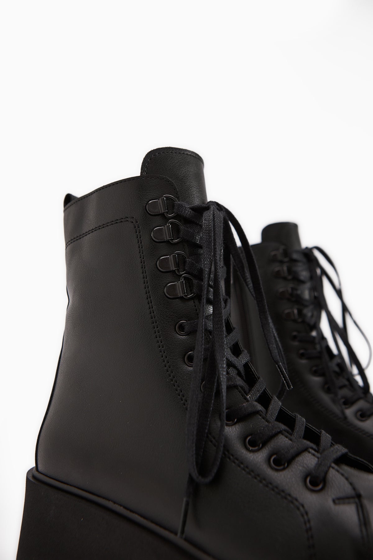 Brit – Black Platform Heeled Combat Boot (Women)