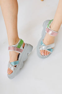 Siga Gray Cross-Strap Velcro-Detail Sandals