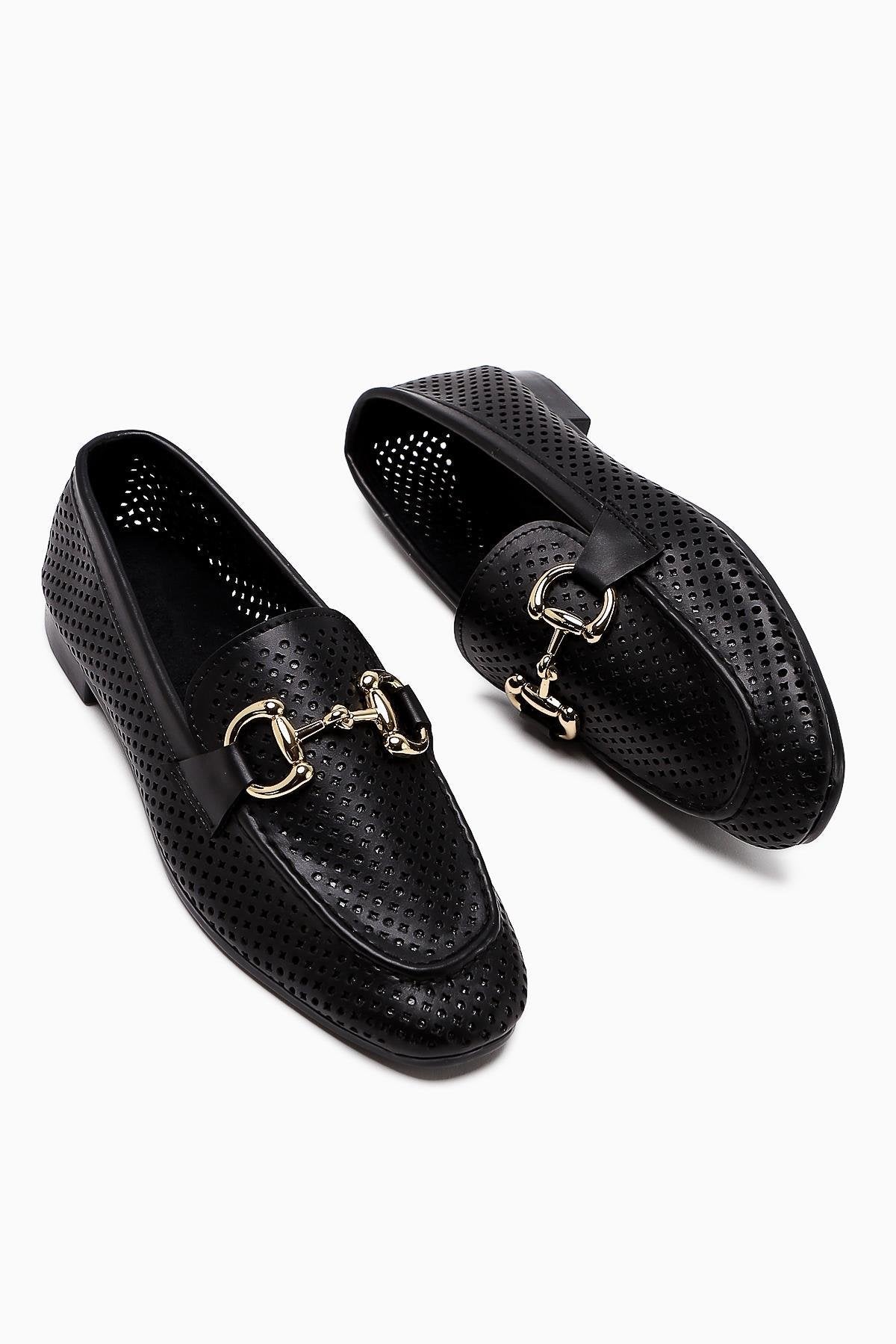 Gazali – Black Buckle-Detail Ballet Flat (Women)