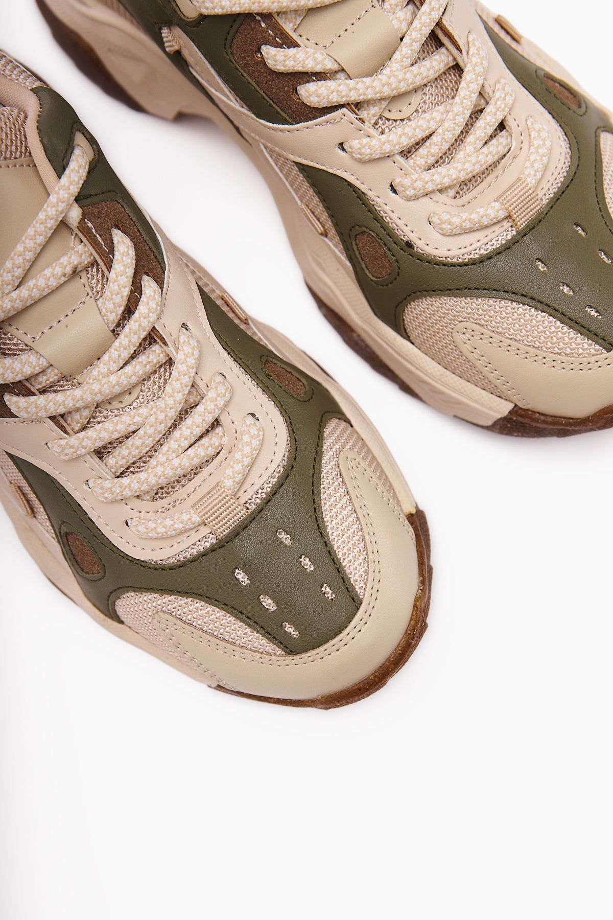 Daysi – Olive Beige Thick-Sole Sneaker (Women)