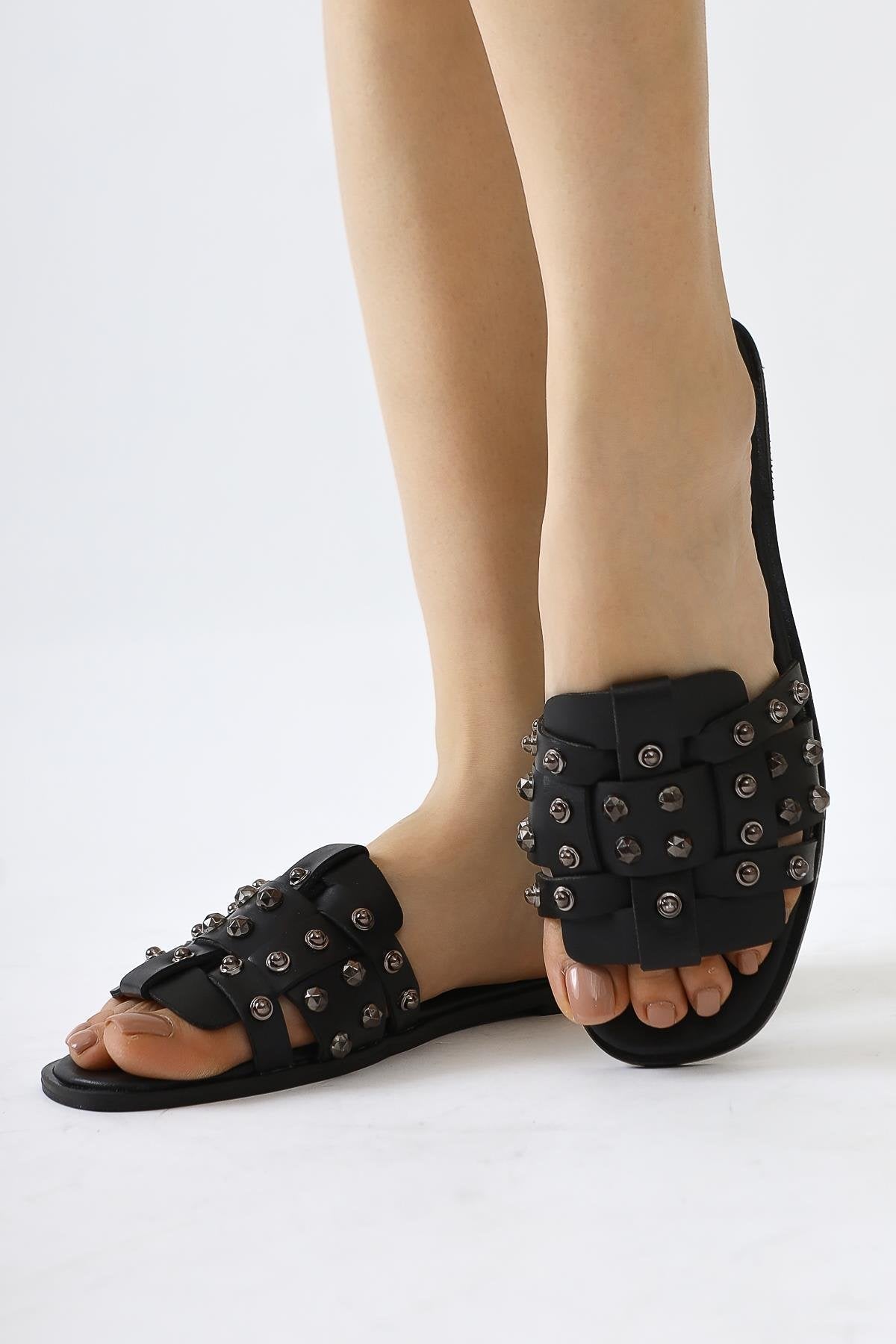 Aima Black Thin Strap Sandals
