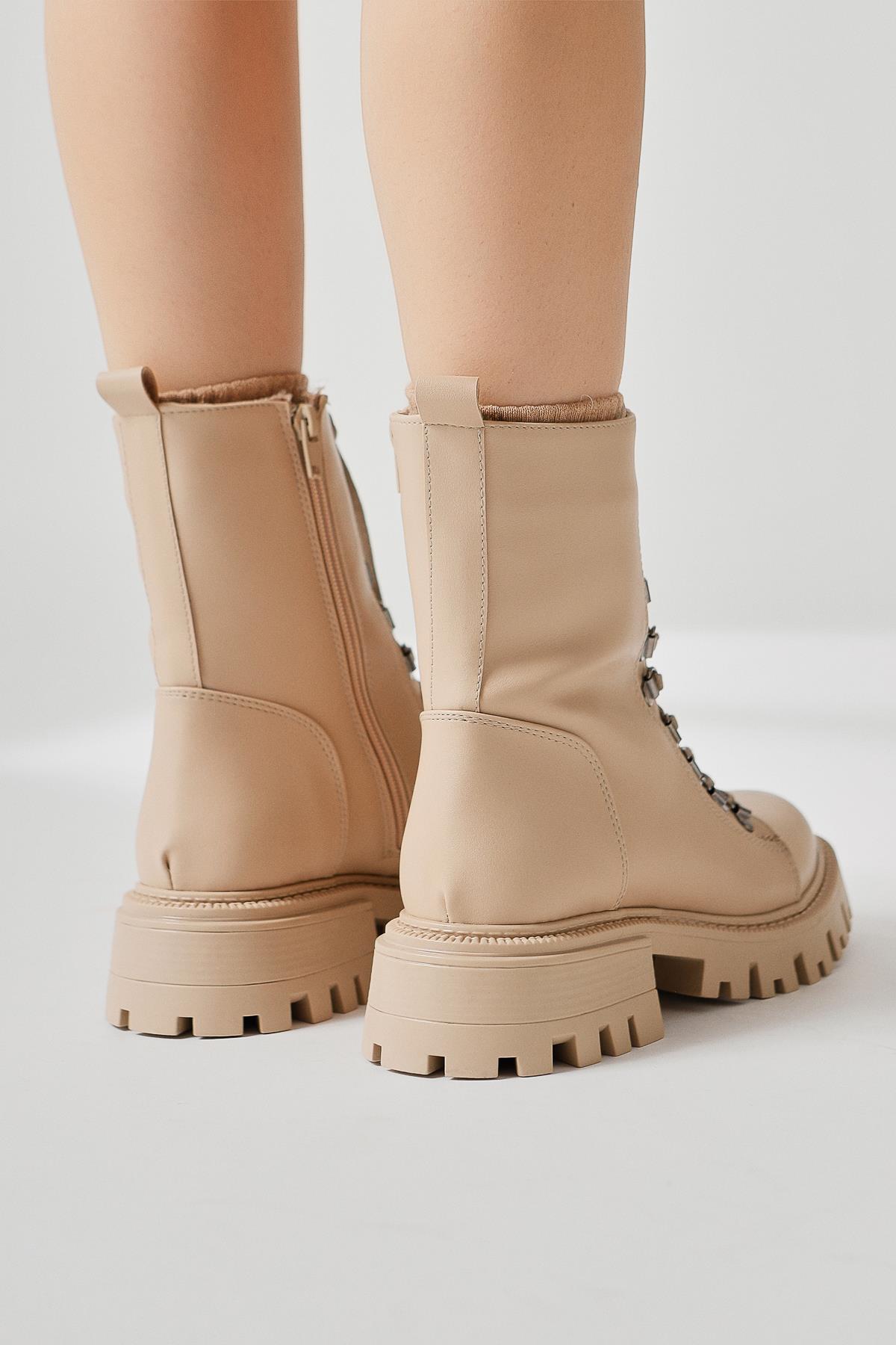 Suzette – Nude Lace-Up Thick-Sole Boot (Women)