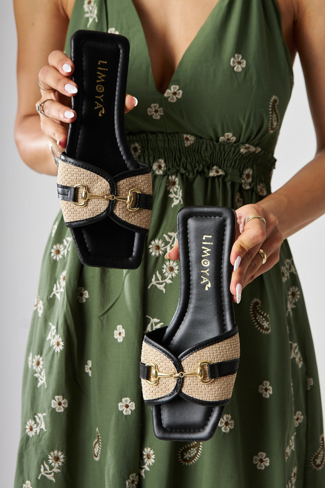 Elanor – Black Buckle-Detail Flat-Sole Slide (Women)