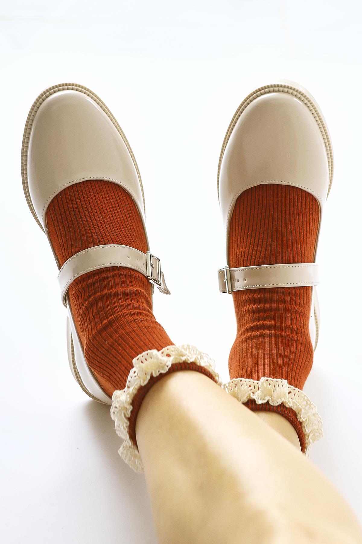 Vivy Beige Patent Leather Round Toe Single Strap Daily Shoes