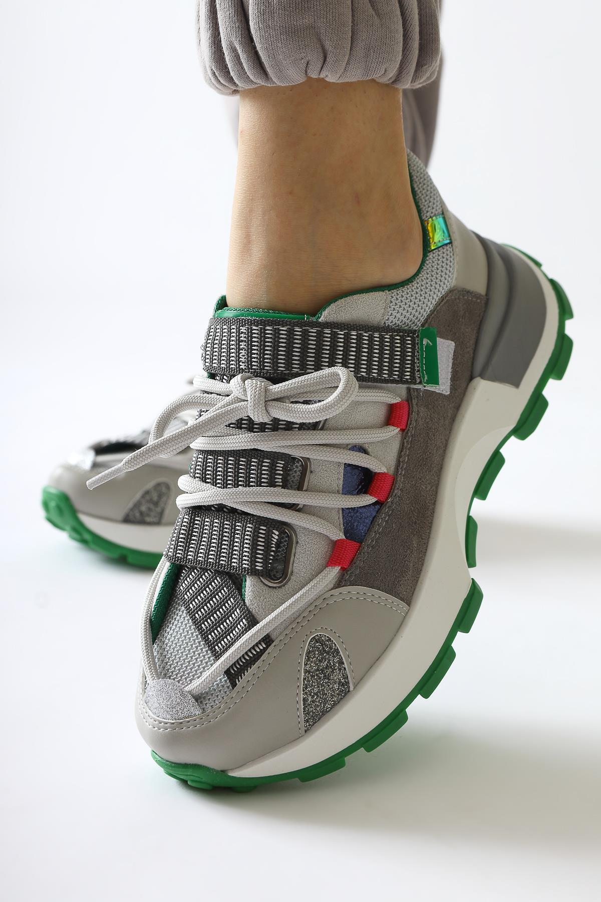 Nely Grey Asymmetric Lace-Up Sneakers