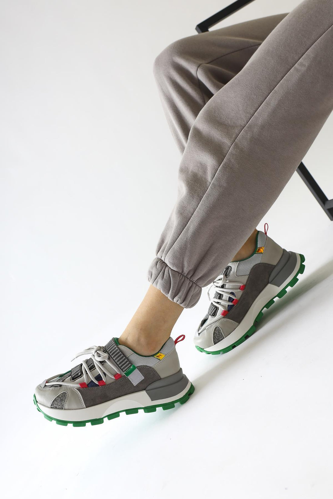 Nely – Gray Asymmetric Lace-Up Sneakers (Women)