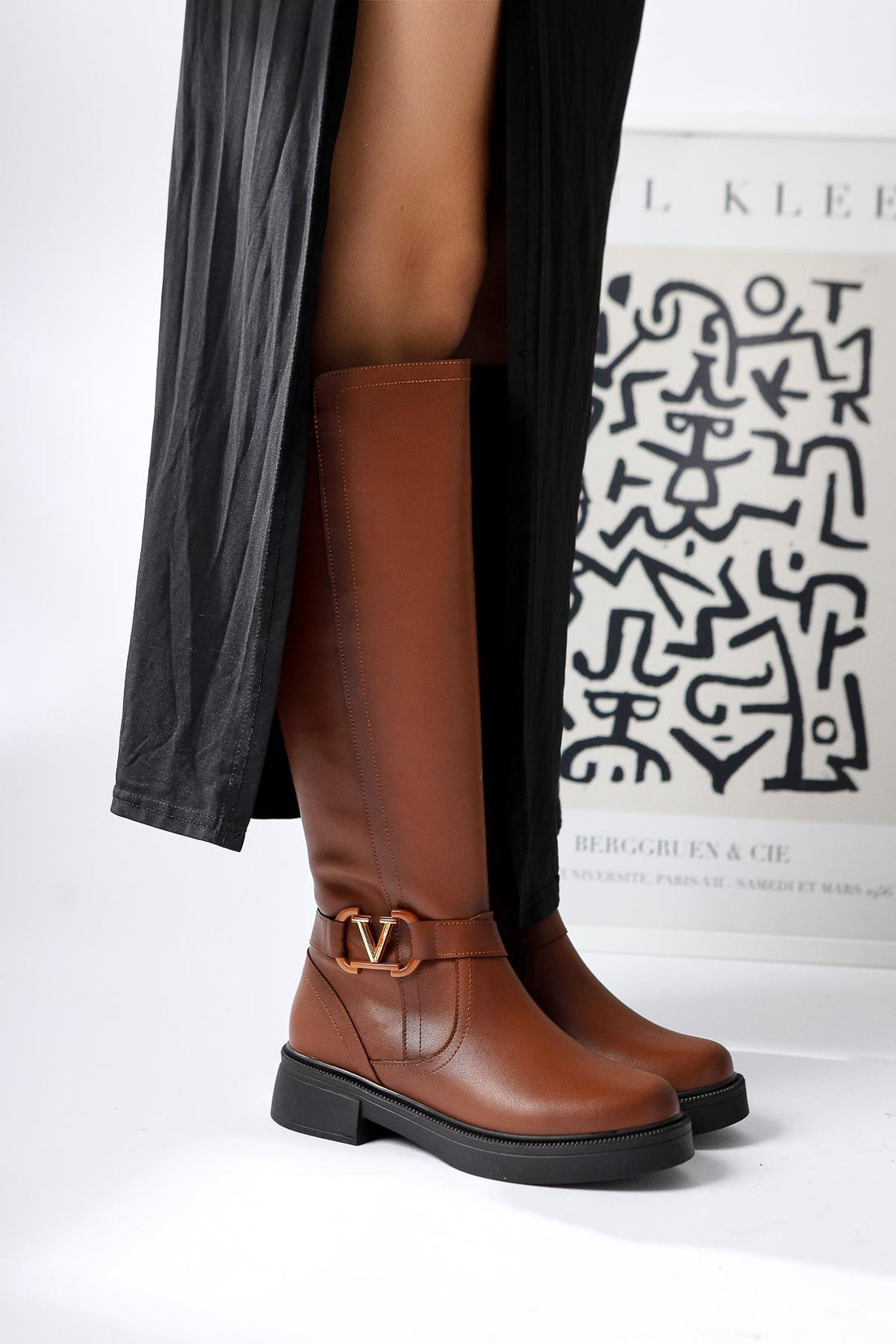 Ginan – Cognac Buckle-Detail Low-Heel Zippered Knee-High Boot (Women)